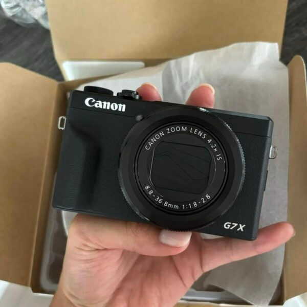Canon PowerShot camera - Image 5